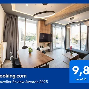 skia-luxury-living-above-the-walls.hotels-of-thessaloniki.com/