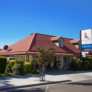 *** Motel Pioneer Australia